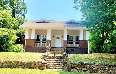 273 Broad St, Lexington, NC 27295