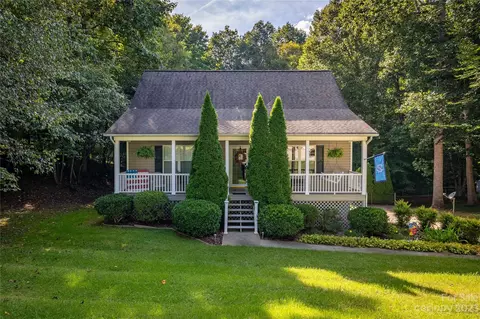 4172 Shadowbrook Ct, Morganton, NC 28655