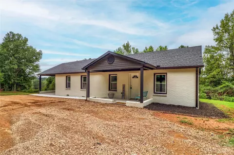 140 Sir George Cir, Statesville, NC 28677