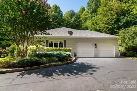 102 Maple Hill Dr, Flat Rock, NC 28731 photo 35