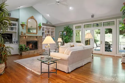 102 Maple Hill Dr, Flat Rock, NC 28731 photo 4