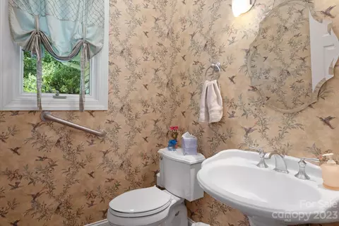 102 Maple Hill Dr, Flat Rock, NC 28731 photo 10