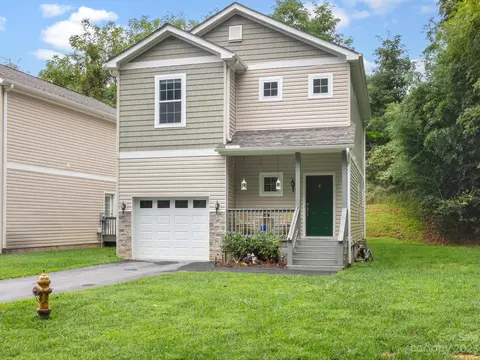 8 Willow Shade 8 Dr #8, Asheville, NC 28806