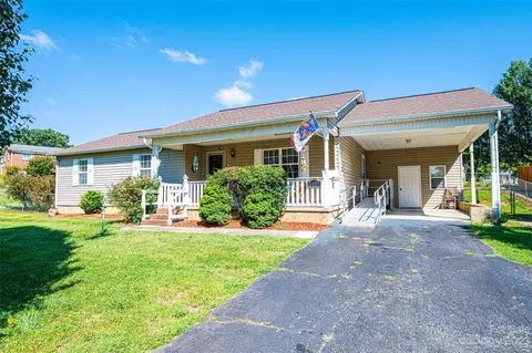 3458 Icard Rhodhiss Rd, Connelly Springs, NC 28612