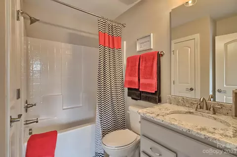 8216 Mccormick St, Terrell, NC 28682 photo 8