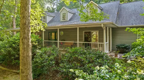 12 Forest Knoll Dr, Weaverville, NC 28787