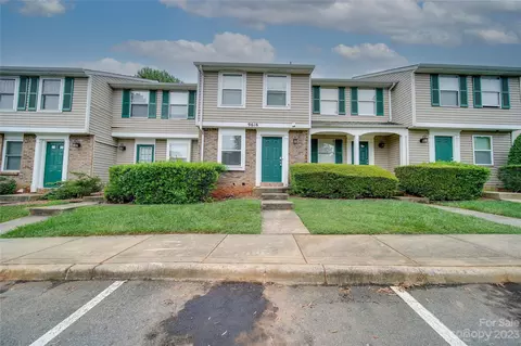 9616 Vinca C Cir #C, Charlotte, NC 28213
