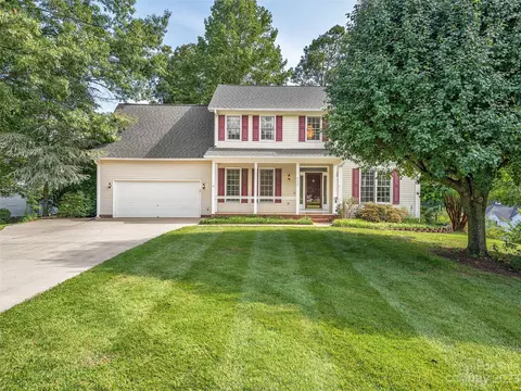 600 Carolina Holly Way, Fletcher, NC 28732
