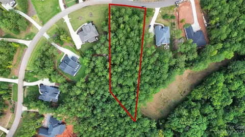 6049 Chimney Bluff 17 Rd #17, Lancaster, SC 29720