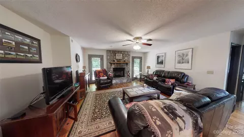 129 Falling Spring Rd, Clyde, NC 28721 photo 17