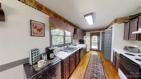 129 Falling Spring Rd, Clyde, NC 28721 photo 26