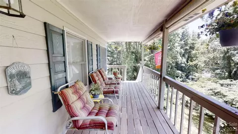 129 Falling Spring Rd, Clyde, NC 28721 photo 16