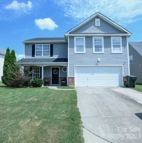 512 Gentle Breeze Ln, Rock Hill, SC 29730