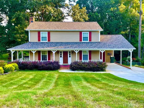 2625 Birchwood Dr, Gastonia, NC 28052