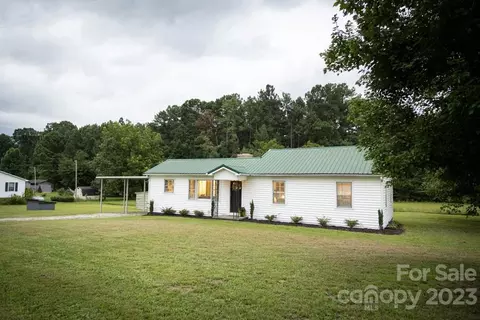 935 Thompson Rd, Salisbury, NC 28147