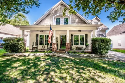 13309 Glencreek Ln, Huntersville, NC 28078