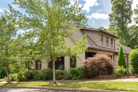 22 Keats Rd, Black Mountain, NC 28711