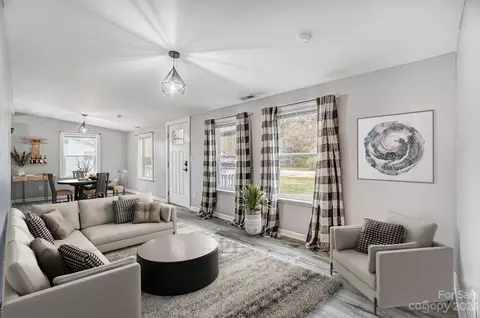 975 Pasley Pl, Clover, SC 29710