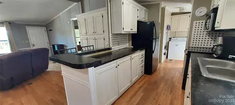 191 Red Rock Ln, Mill Spring, NC 28756 photo 22