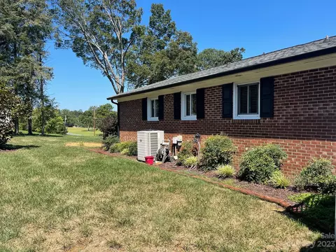 32568 Pennington Rd, Albemarle, NC 28001 photo 9