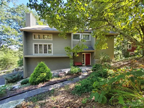 11 Laurel Summit Dr, Asheville, NC 28803