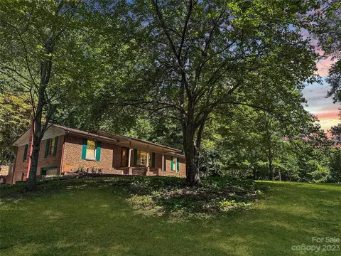 574 Pittman Rd, Marion, NC 28752