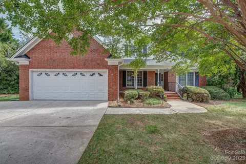 1417 Pensbury Ct, Gastonia, NC 28056