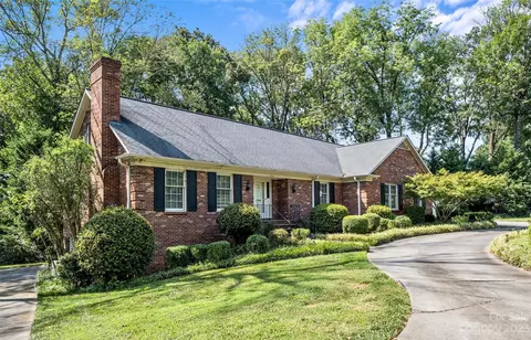3424 Colony Rd, Charlotte, NC 28211