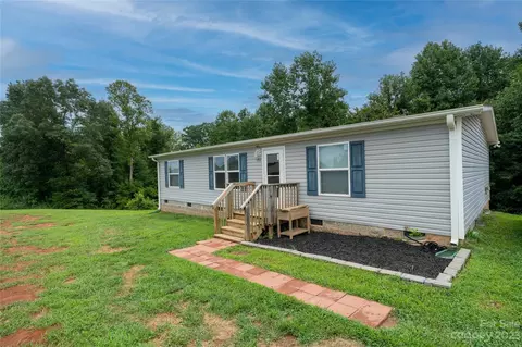 151 Haydan Ln, Linwood, NC 27299