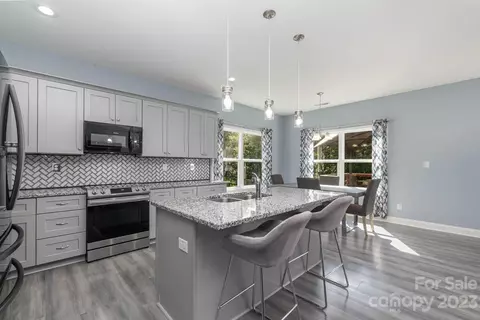 1424 Crescent St, Monroe, NC 28112 photo 8