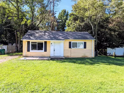 1109 Choyce Ave, Charlotte, NC 28217