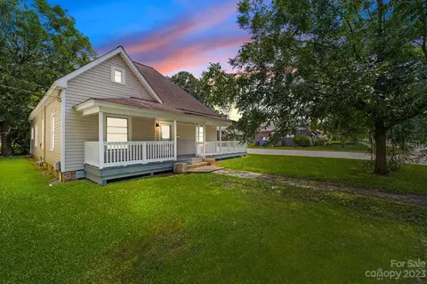 800 3rd St, Spencer, NC 28159 photo 2