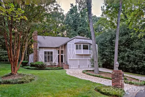 4006 Kingscote Cir, Charlotte, NC 28226