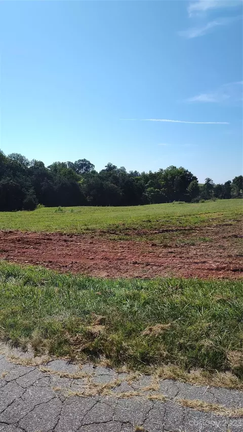 000 Tabor Rd, Olin, NC 28660 photo 8