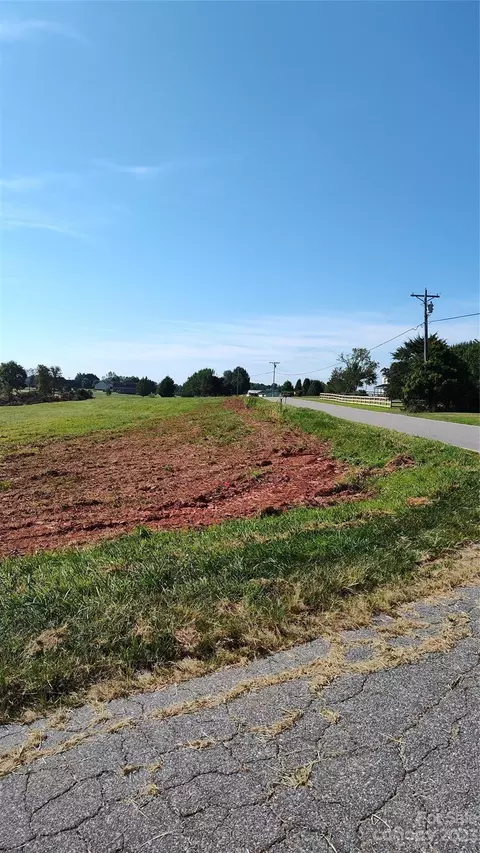 000 Tabor Rd, Olin, NC 28660 photo 7