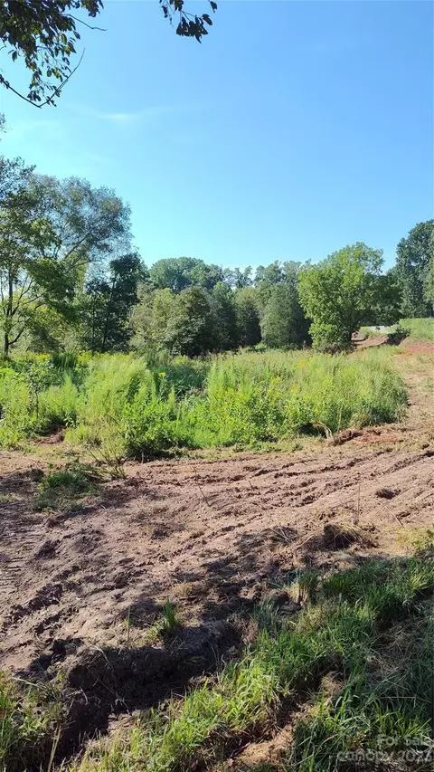 000 Tabor Rd, Olin, NC 28660 photo 2