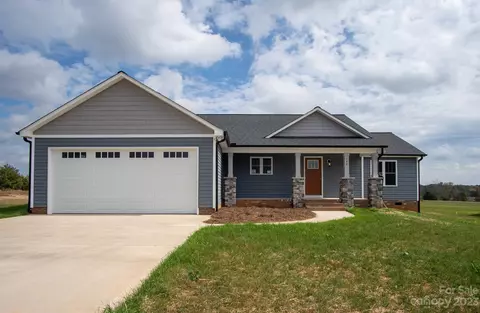 142 Alf Hoover Rd, Lincolnton, NC 28092