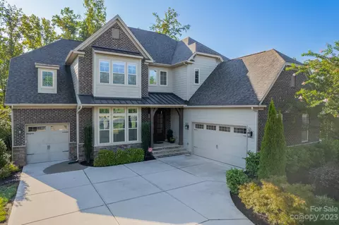 6240 Jepson Ct, Charlotte, NC 28214