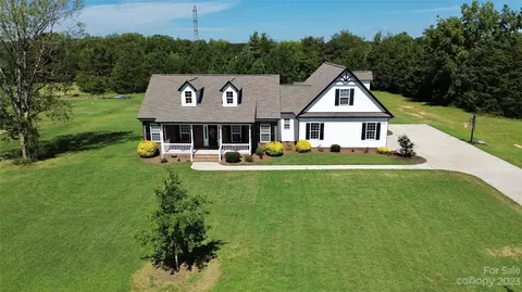 2038 Vermilyea Place Dr, Rock Hill, SC 29732