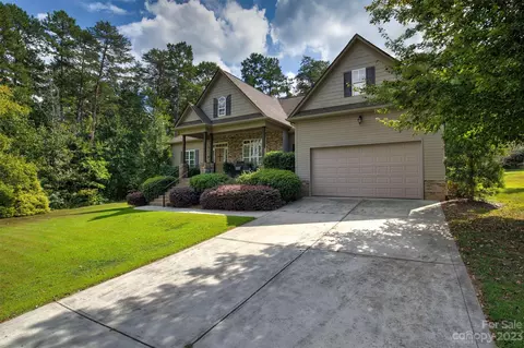 5736 Cedar Run Dr, Denver, NC 28037 photo 2