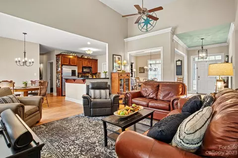 5736 Cedar Run Dr, Denver, NC 28037 photo 6
