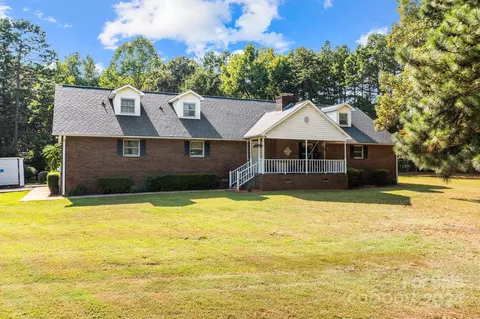 1672 Shearers Rd, Davidson, NC 28036 photo 13