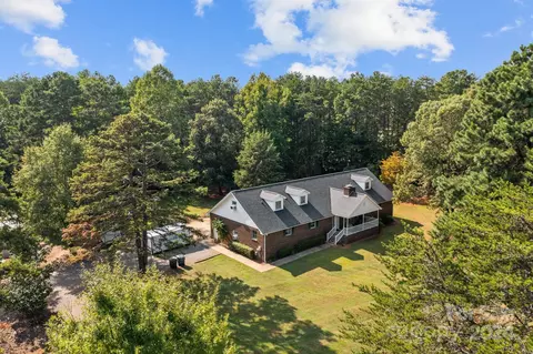 1672 Shearers Rd, Davidson, NC 28036 photo 2