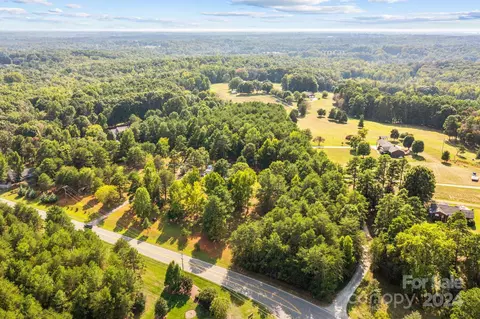 1672 Shearers Rd, Davidson, NC 28036 photo 19