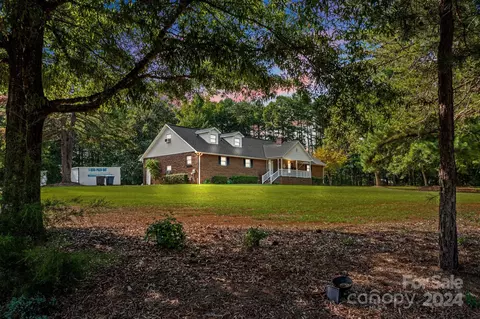 1672 Shearers Rd, Davidson, NC 28036 photo 10