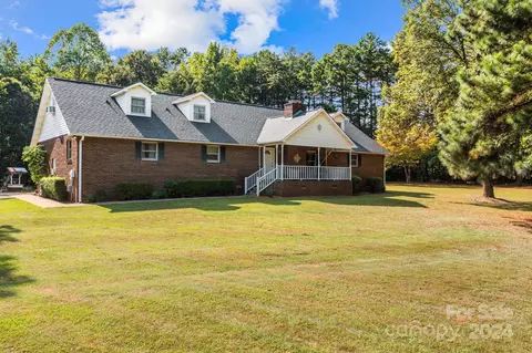 1672 Shearers Rd, Davidson, NC 28036 photo 12