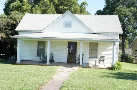 402 Church St, Belmont, NC 28012