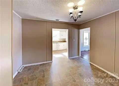 1204 E 11th St, Kannapolis, NC 28083 photo 4