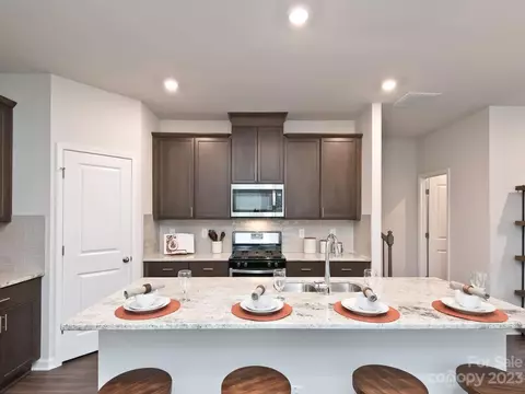 3880 County Down Ave, Kannapolis, NC 28081 photo 3