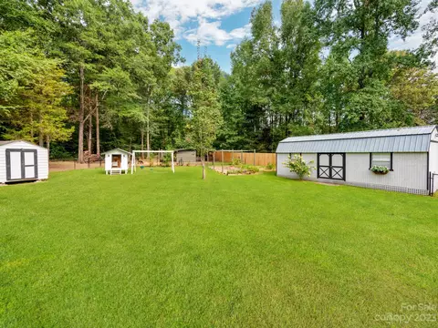 2480 Cimarron Cir, Midland, NC 28107 photo 28